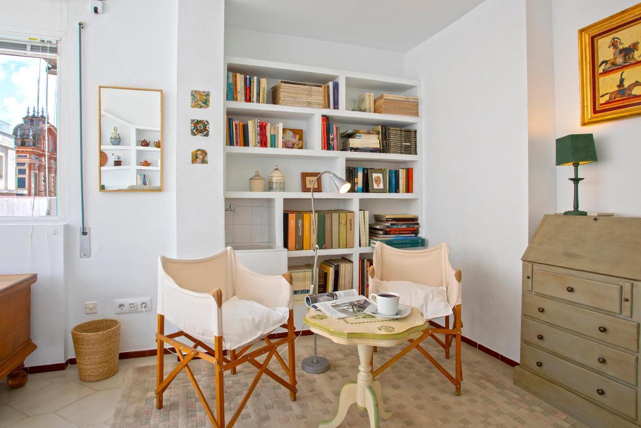 Genteel Home Magdalena เซบีญา ภายนอก รูปภาพ