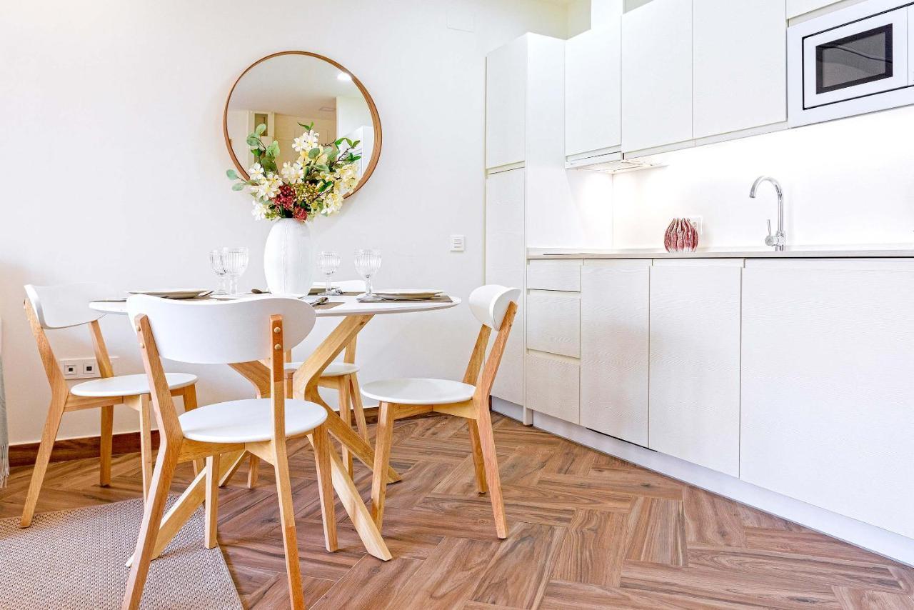 Genteel Home Magdalena เซบีญา ภายนอก รูปภาพ