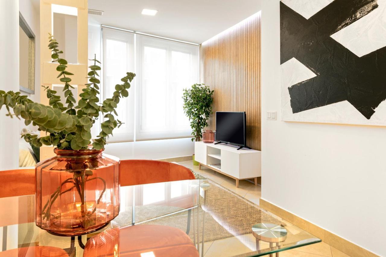 Genteel Home Magdalena เซบีญา ภายนอก รูปภาพ