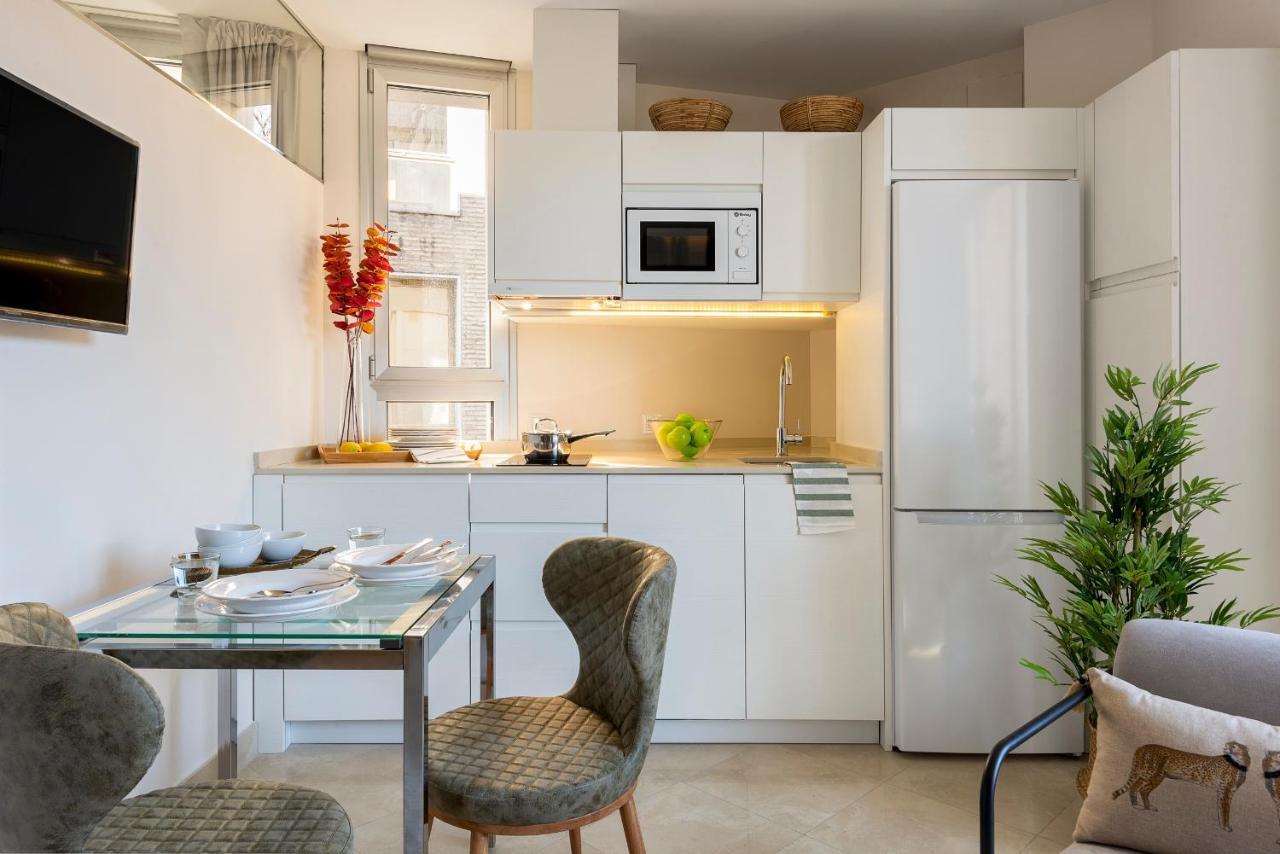 Genteel Home Magdalena เซบีญา ภายนอก รูปภาพ