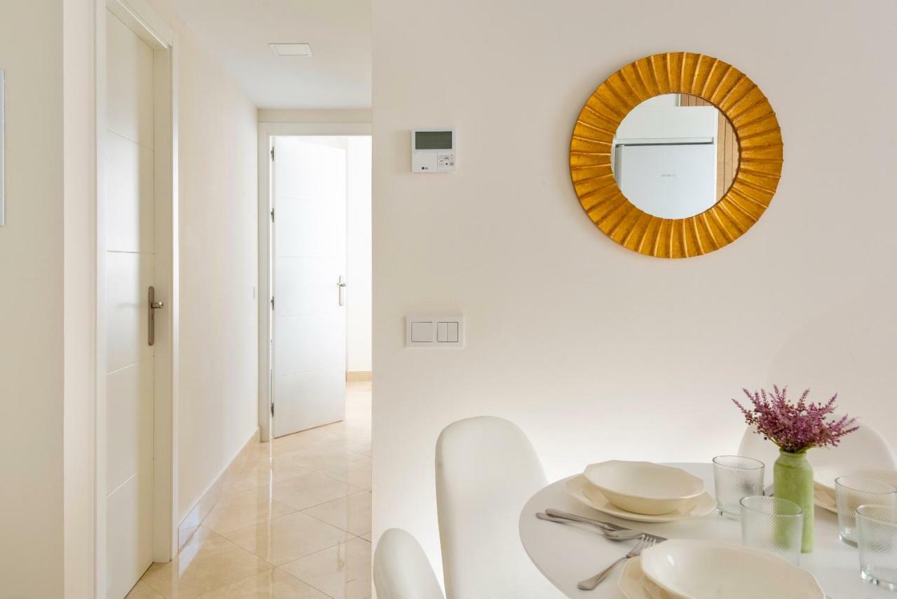Genteel Home Magdalena เซบีญา ภายนอก รูปภาพ