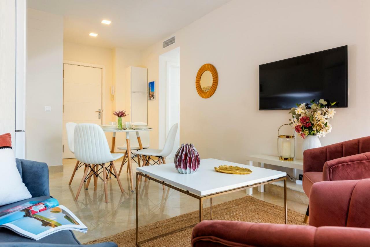 Genteel Home Magdalena เซบีญา ภายนอก รูปภาพ